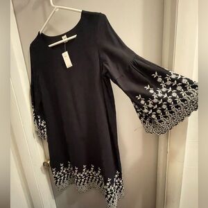 🆕Gap black floral dress